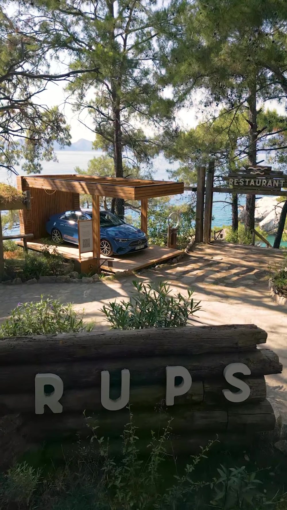 Arriving at Rups by the sea